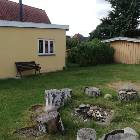 Hos Andrea Rum i privatbostad *